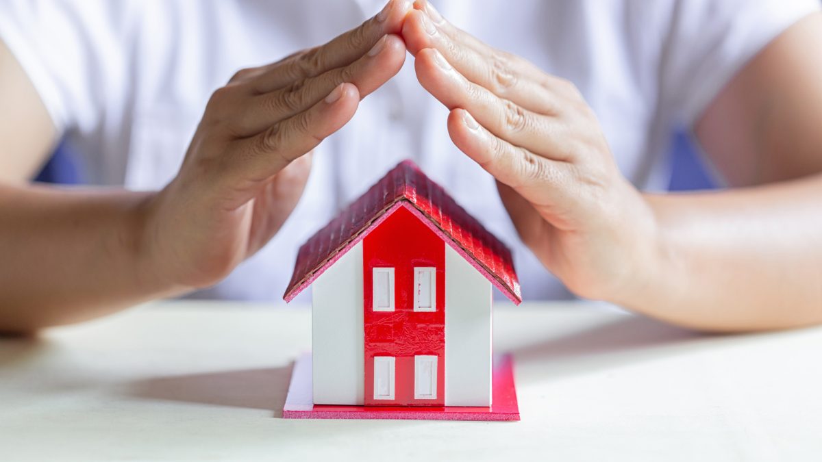 Naissance d'un enfant : faut-il mettre son assurance habitation à jour ?